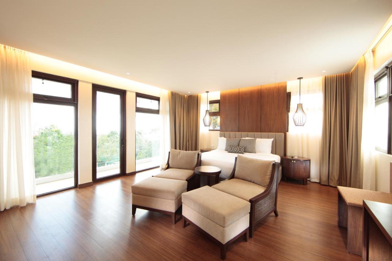 Girasol Tagaytay City Exterior foto